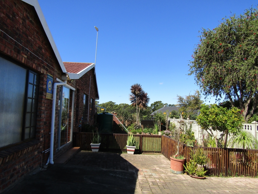 4 Bedroom Property for Sale in Boskloof Eastern Cape